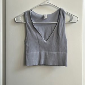 Ribbed crop top. OS but tight fitting